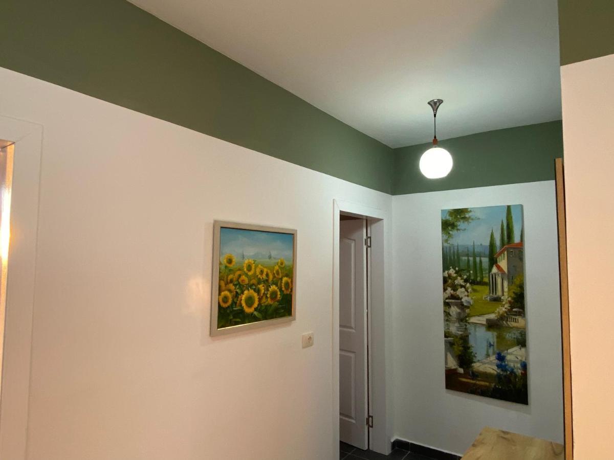 Bellavista Qerret Apartment 1 Golem  Buitenkant foto