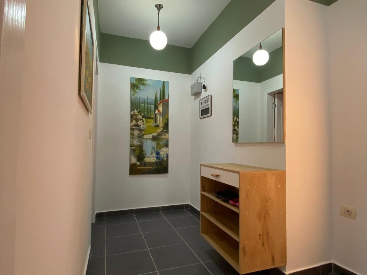 Bellavista Qerret Apartment 1 Golem  Buitenkant foto