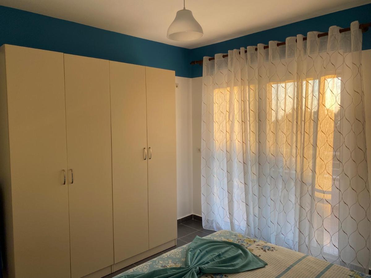 Bellavista Qerret Apartment 1 Golem  Buitenkant foto