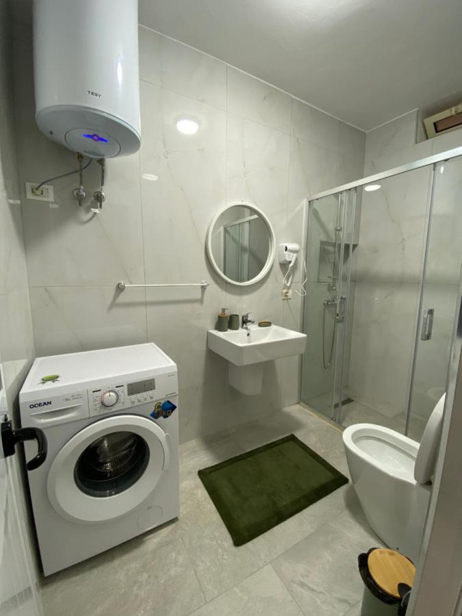 Bellavista Qerret Apartment 1 Golem  Buitenkant foto